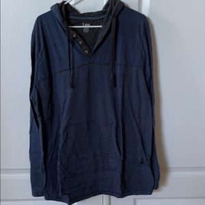 Lee Tshirt with hood